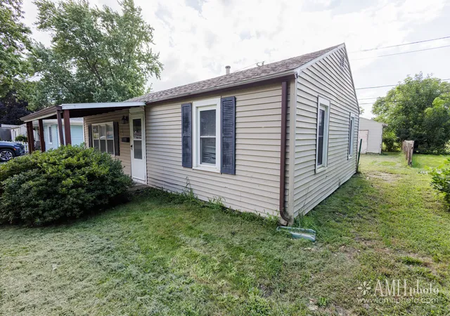 5th image of 141 Belle Aire Ave, Bourbonnais, IL 60914 | MLS# 12735521