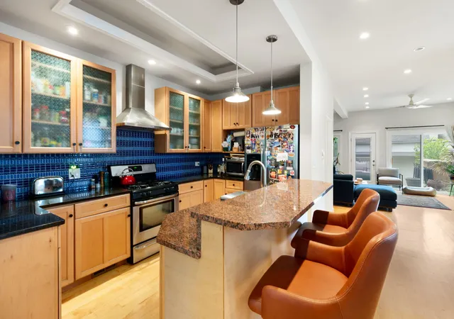 5th image of 2833 N Francisco Ave, Chicago, IL 60618 | MLS# 12735522