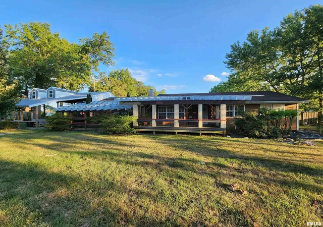 Photo 2 of Single family home for sale at 5628 Coal St, Sesser, IL 62884 | MLS# 12735531 | Listing updated on 2026-08-25