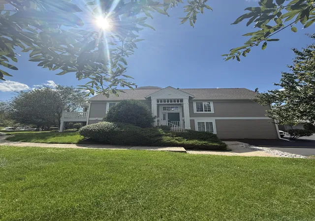 image of 2314 Twilight Dr #2314, Aurora, IL 60503 | MLS# 12735572