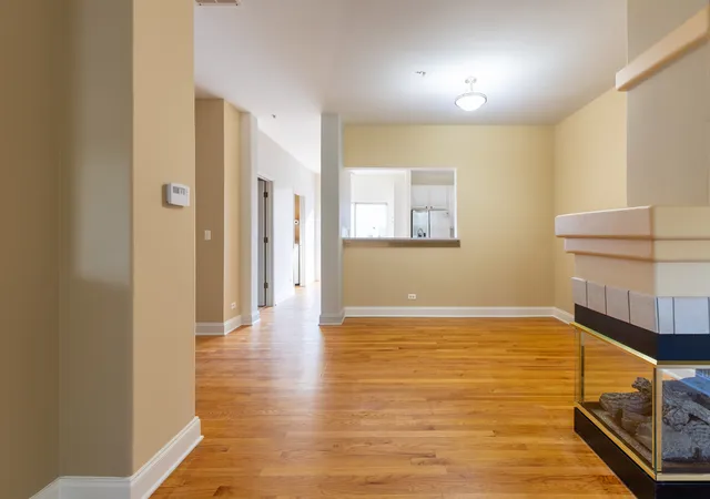 Photo 4 of Townhouse for sale at 1704 Sienna Ct, Wheeling, IL 60090 | MLS# 12735585 | Listing updated on 2026-09-01