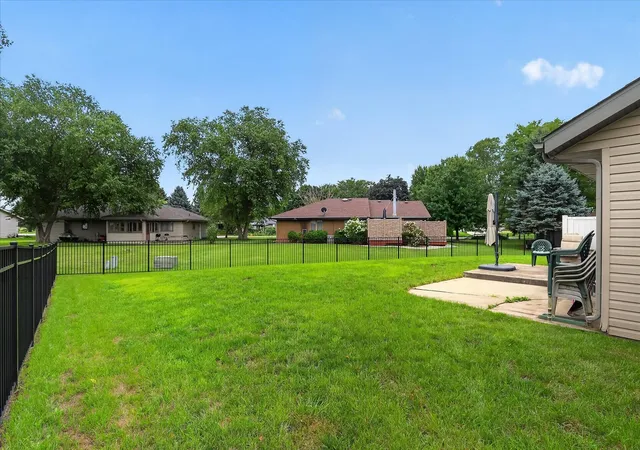 50th image of 6633 Shadybrook Trl, Loves Park, IL 61111 | MLS# 12735620