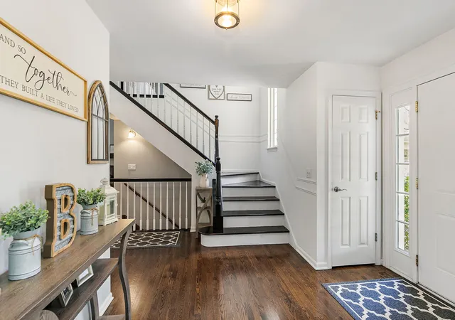 3rd image of 728 Brighton Cir, Port Barrington, IL 60010 | MLS# 12735627