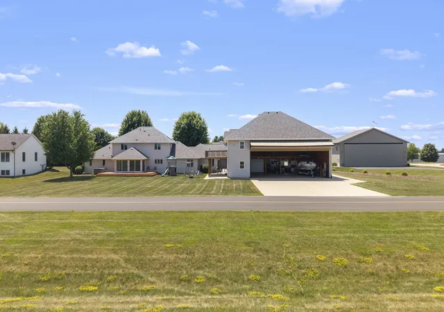 Photo 2 of Single family home for sale at 2601 Cessna Cir, Poplar Grove, IL 61065 | MLS# 12735647 | Listing updated on 2026-08-23