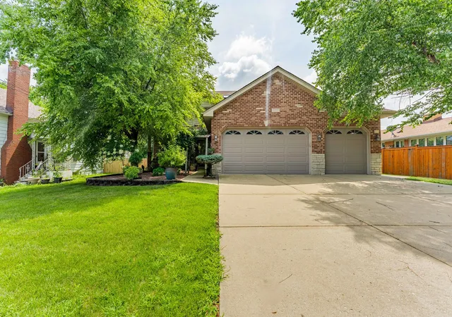 1st image of 5207 Warren Ave, Hillside, IL 60162 | MLS# 12735657
