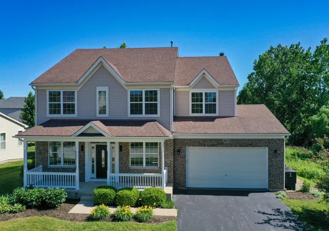 2nd image of 2819 Sweet Clover Wy, Wauconda, IL 60084 | MLS# 12735660