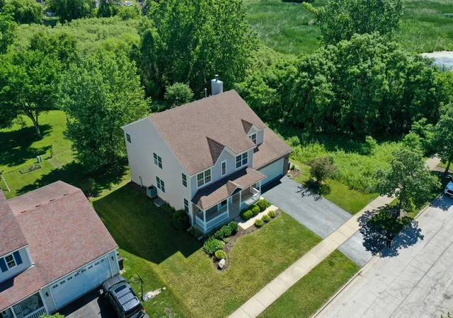 image of 2819 Sweet Clover Wy, Wauconda, IL 60084 | MLS# 12735660