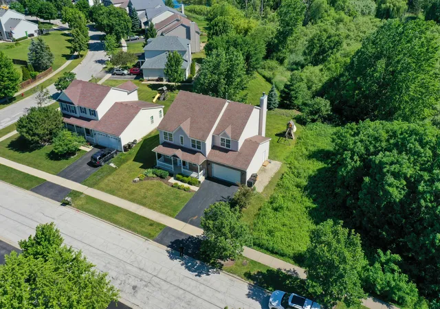 54th image of 2819 Sweet Clover Wy, Wauconda, IL 60084 | MLS# 12735660