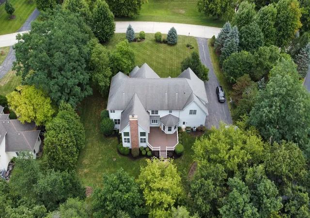 4th image of 4341 Carlisle Dr, Prairie Grove, IL 60012 | MLS# 12735661