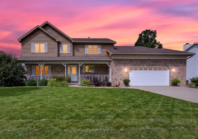 1st image of 505 Wellesley Dr, Normal, IL 61761 | MLS# 12735667