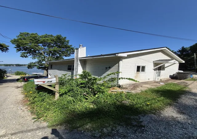 1st image of 74 Cathryn St, Fox Lake, IL 60020 | MLS# 12735706