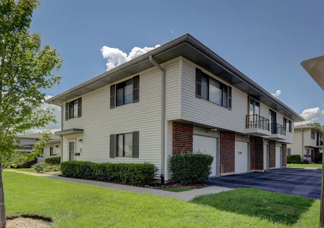 1st image of 1101 Quanset Ct #0, Schaumburg, IL 60194 | MLS# 12735724
