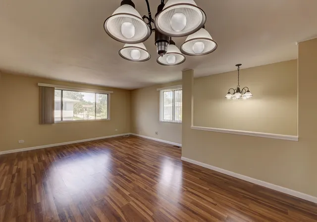 5th image of 1101 Quanset Ct #0, Schaumburg, IL 60194 | MLS# 12735724