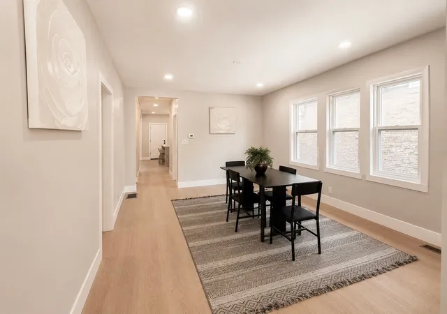 Photo 4 of Single family home for sale at 7611 S Ridgeland Ave, Chicago, IL 60649 | MLS# 12735773 | Listing updated on 2026-09-05