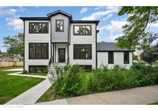 Photo 2 of Single family home for sale at 6144 N Nickerson Ave, Chicago, IL 60631 | MLS# 12735782 | Listing updated on 2026-08-25