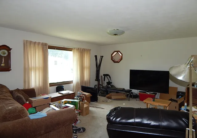 Photo 26 of Sale Pending at 109 E 6th Street, Sherrard, IL 61281 | MLS# 12735818 | Listing updated on 2026-09-03