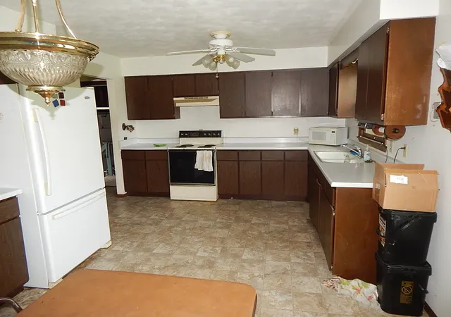 Photo 4 of Sale Pending at 109 E 6th Street, Sherrard, IL 61281 | MLS# 12735818 | Listing updated on 2026-09-03