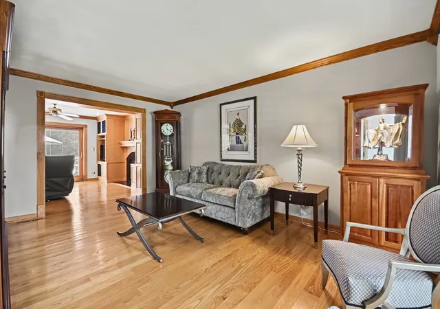 Photo 3 of Single family home for sale at 750 Dunham Ln, Bolingbrook, IL 60440 | MLS# 12735833 | Listing updated on 2026-08-22