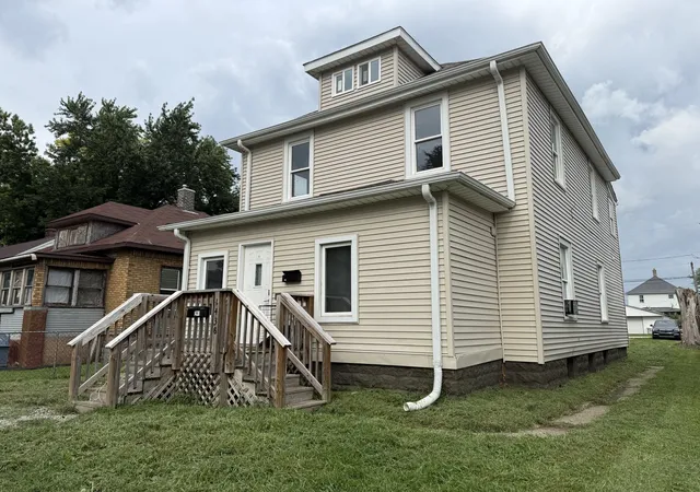 3rd image of 1438 18Th St, East Moline, IL 61244 | MLS# 12735883