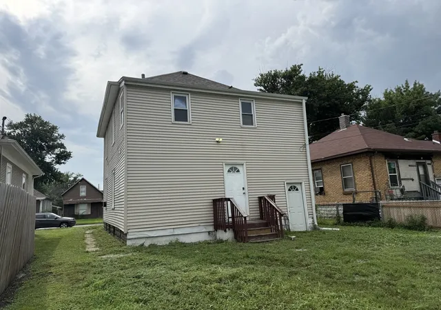 4th image of 1438 18Th St, East Moline, IL 61244 | MLS# 12735883
