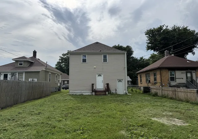 5th image of 1438 18Th St, East Moline, IL 61244 | MLS# 12735883