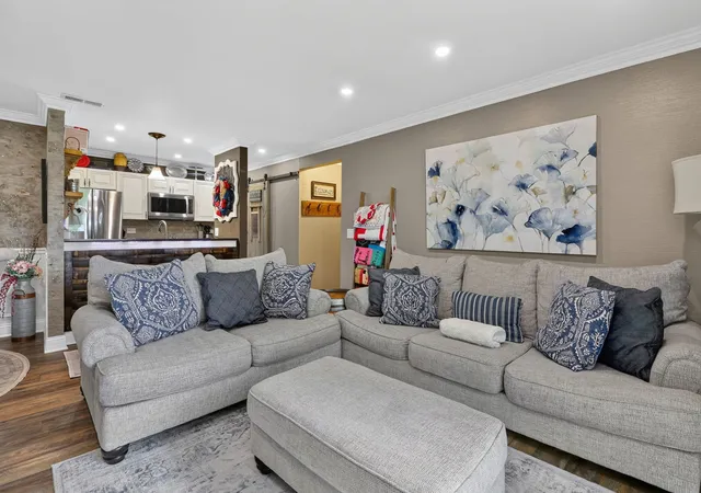 Photo 3 of Condo for sale at 206 Glengarry Dr #208, Bloomingdale, IL 60108 | MLS# 12735892 | Listing updated on 2026-09-23