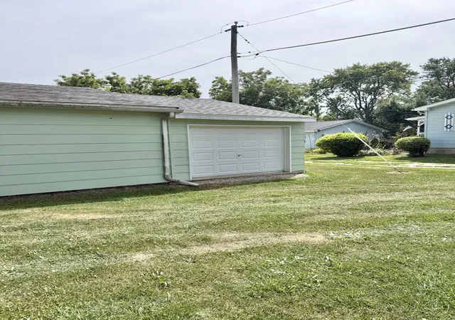 Photo 29 of Single family home for sale at 54 Lafayette St, Saunemin, IL 61769 | MLS# 12735908 | Listing updated on 2026-08-28