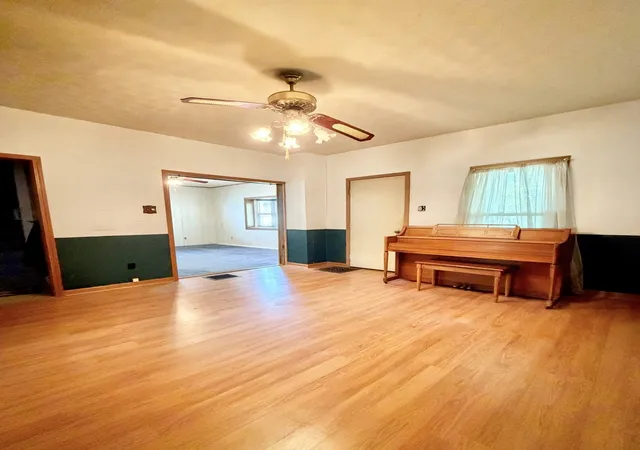 Photo 4 of Single family home for sale at 54 Lafayette St, Saunemin, IL 61769 | MLS# 12735908 | Listing updated on 2026-08-28