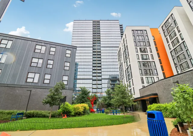 Photo 2 of Condo for sale at 860 W Blackhawk St #1107, Chicago, IL 60642 | MLS# 12735959 | Listing updated on 2026-08-25
