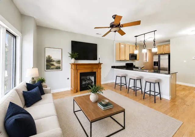 Photo 2 of Condo for sale at 2455 W Arthington St #2, Chicago, IL 60612 | MLS# 12735968 | Listing updated on 2026-08-25
