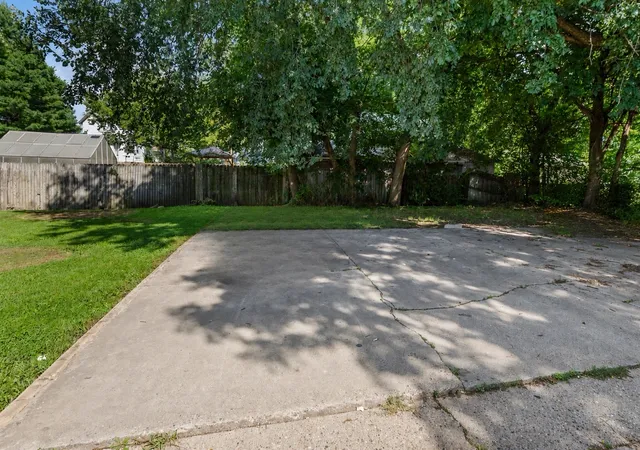 18th image of 1119 9th Ave, Rockford, IL 61101 | MLS# 12735969