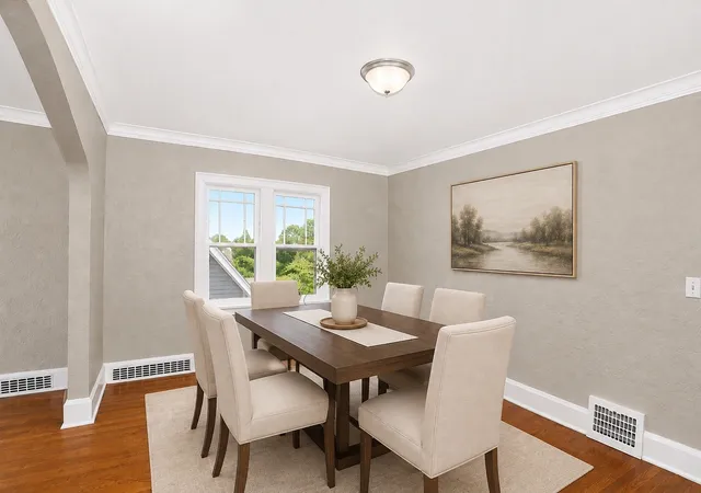 Listing Photo 3 - Condo for sale in building located at 1119 9th Ave, Rockford, IL 61101