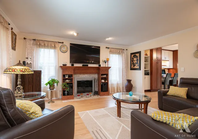 Photo 4 of Single family home for sale at 349 Tioga Trl, Wood Dale, IL 60191 | MLS# 12736167 | Listing updated on 2026-09-02
