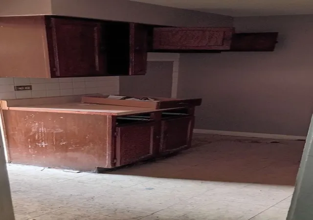 Photo 3 of Sale Pending at 14614 Peoria St, Harvey, IL 60426 | MLS# 12736171 | Listing updated on 2026-08-25