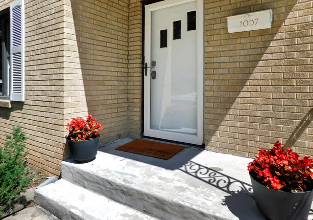 4th image of 1007 Luther Ave, Rockford, IL 61107 | MLS# 12736212