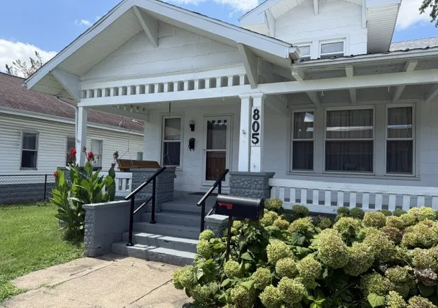 Photo 2 of Single family home for sale at 805 S 14th Street, Herrin, IL 62848 | MLS# 12736241 | Listing updated on 2026-08-25