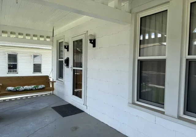 Photo 4 of Single family home for sale at 805 S 14th Street, Herrin, IL 62848 | MLS# 12736241 | Listing updated on 2026-08-25