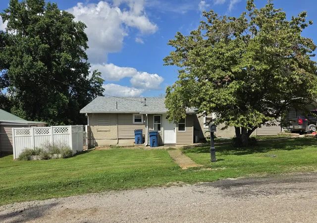 Photo 1 of Single family home for sale at 801 N & 803 3rd St, La Grange, MO 63448 | MLS# 12736253 | Listing updated on 2026-10-04