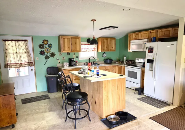Photo 3 of Single family home for sale at 801 N & 803 3rd St, La Grange, MO 63448 | MLS# 12736253 | Listing updated on 2026-10-04