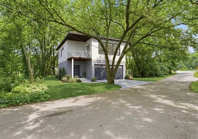 Photo 4 of Land for sale at 24011 N Valley Rd, Lake Zurich, IL 60047 | MLS# 12736282 | Listing updated on 2026-08-24