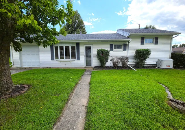 Photo 2 of Single family home for sale at 208 E 8th Avenue, Colona, IL 61241 | MLS# 12736307 | Listing updated on 2026-09-06