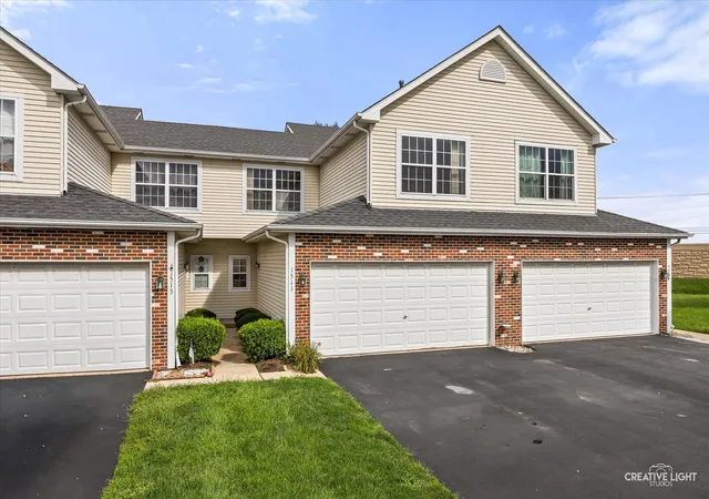 1st image of 1511 Stoneridge Cir, Yorkville, IL 60560 | MLS# 12736333