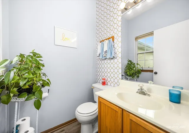 Photo 3 of Townhouse for sale at 1511 Stoneridge Cir, Yorkville, IL 60560 | MLS# 12736333 | Listing updated on 2026-08-28