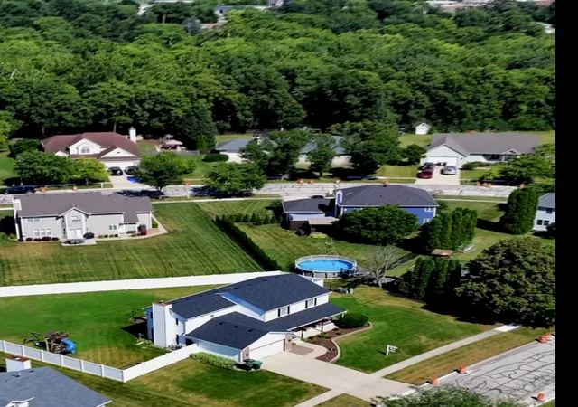 2nd image of 24821 S River Trl, Channahon, IL 60410 | MLS# 12736374
