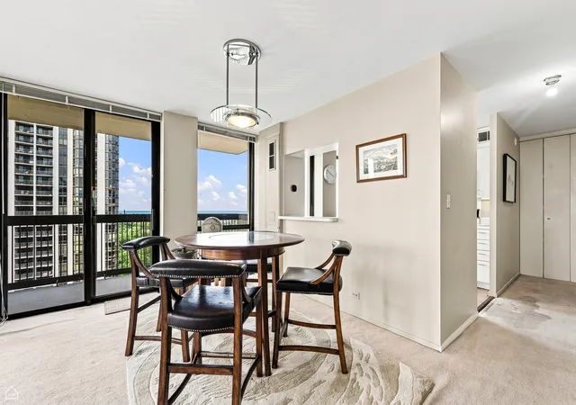 Photo 4 of Condo for sale at 1660 N Lasalle Dr #1612, Chicago, IL 60614 | MLS# 12736380 | Listing updated on 2026-09-04
