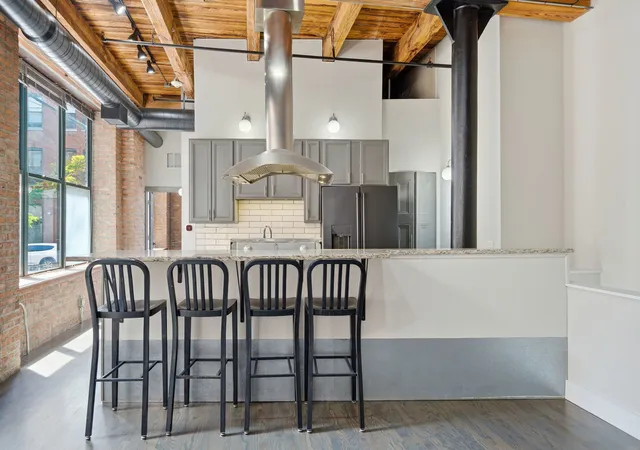 5th image of 331 S Peoria St #107, Chicago, IL 60607 | MLS# 12736390
