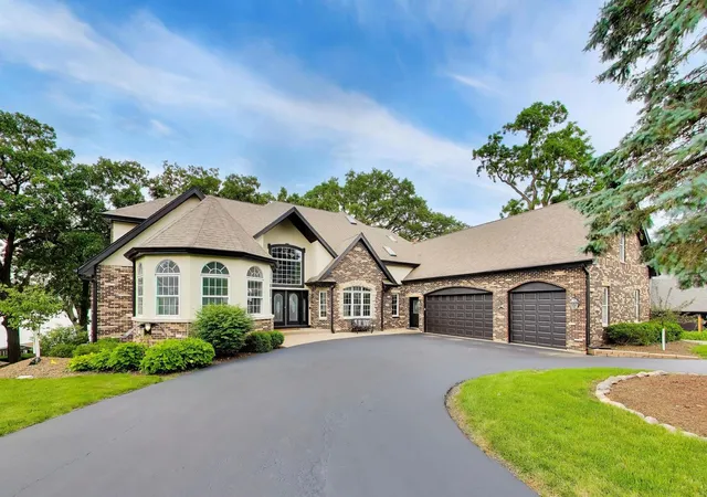 1st image of 605 Lake Shore Blvd, Wauconda, IL 60084 | MLS# 12736392