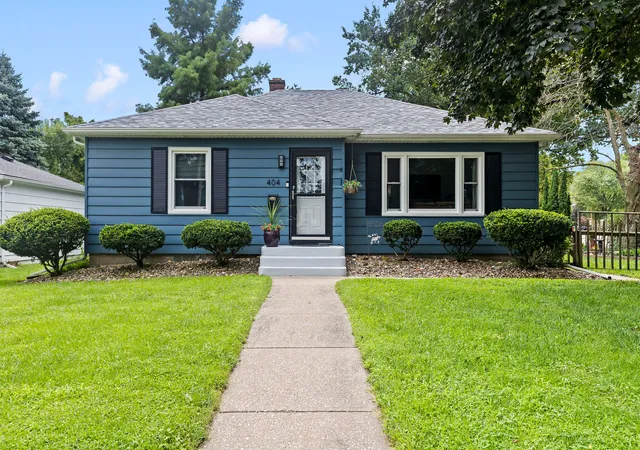 Photo 1 of Single family home for sale at 404 24th Avenue, East Moline, IL 61244 | MLS# 12736402 | Listing updated on 2026-09-08