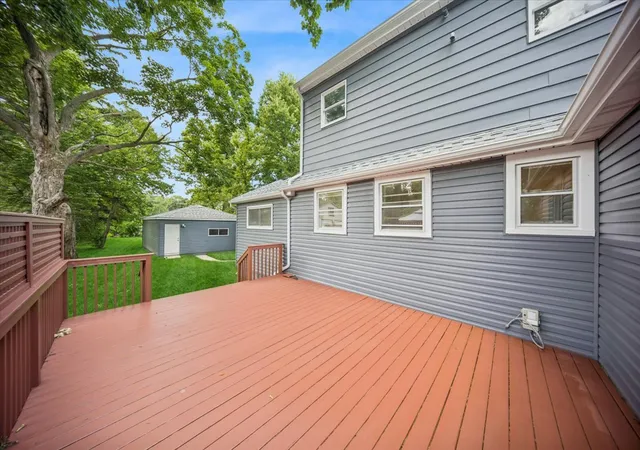 5th image of 818 Bach St, Northbrook, IL 60062 | MLS# 12736407