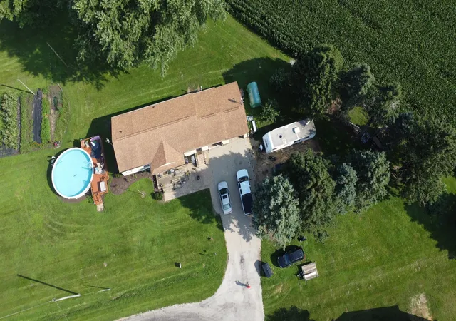 Photo 3 of Sale Pending at 1143 Oak St, Eldena, IL 61324 | MLS# 12736414 | Listing updated on 2026-10-07